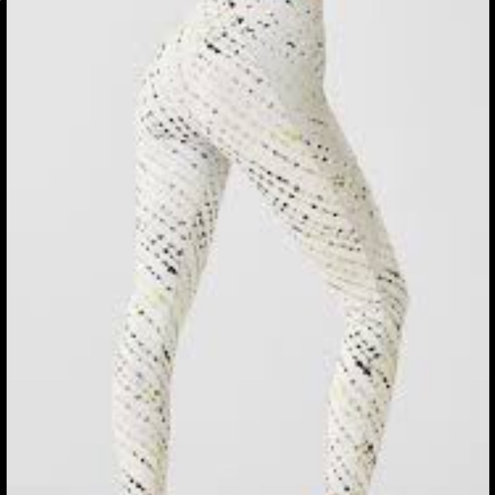𝅺white Dotted Splash Print/Grey Dotted Splash Sm